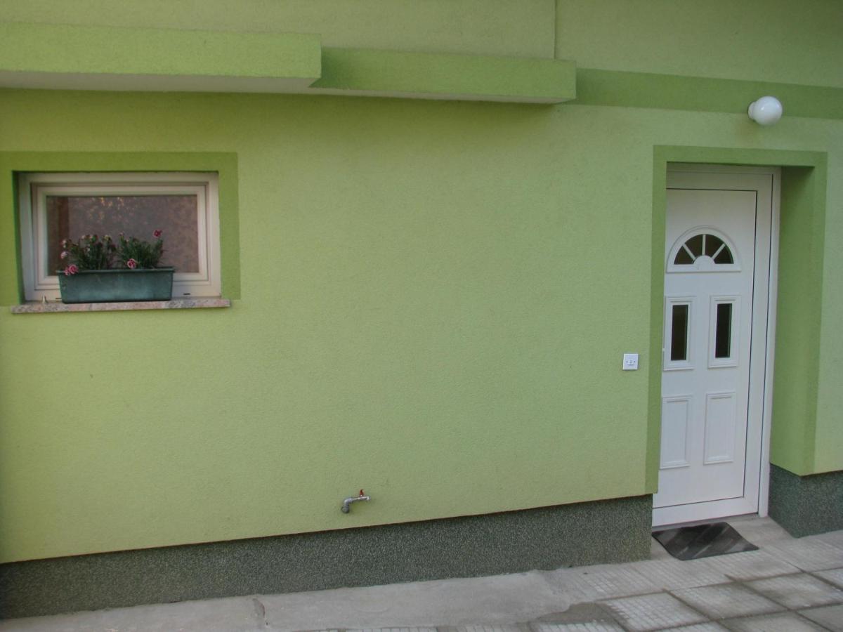 Apartma Juha - - Housity