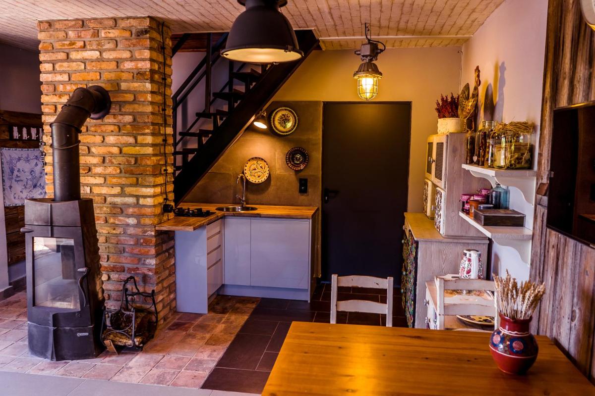 Folkloft - Housity