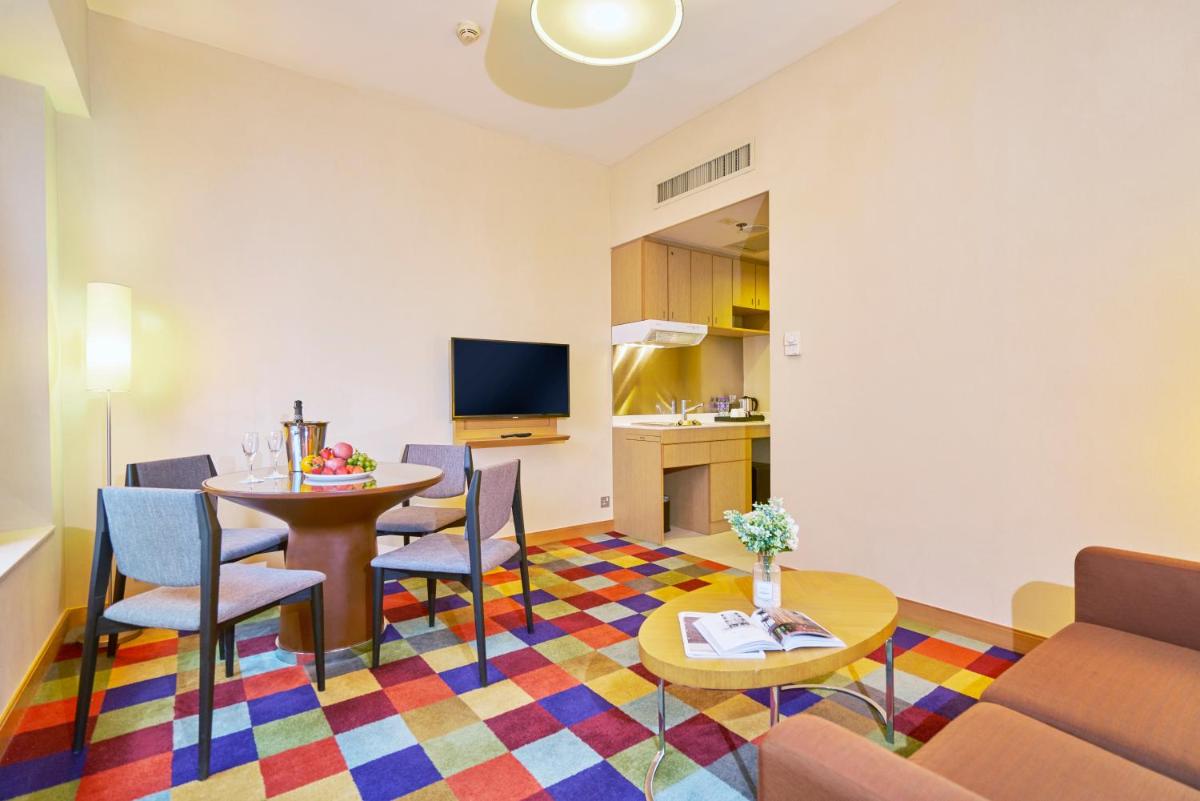 Hotel COZi Harbour View - Housity