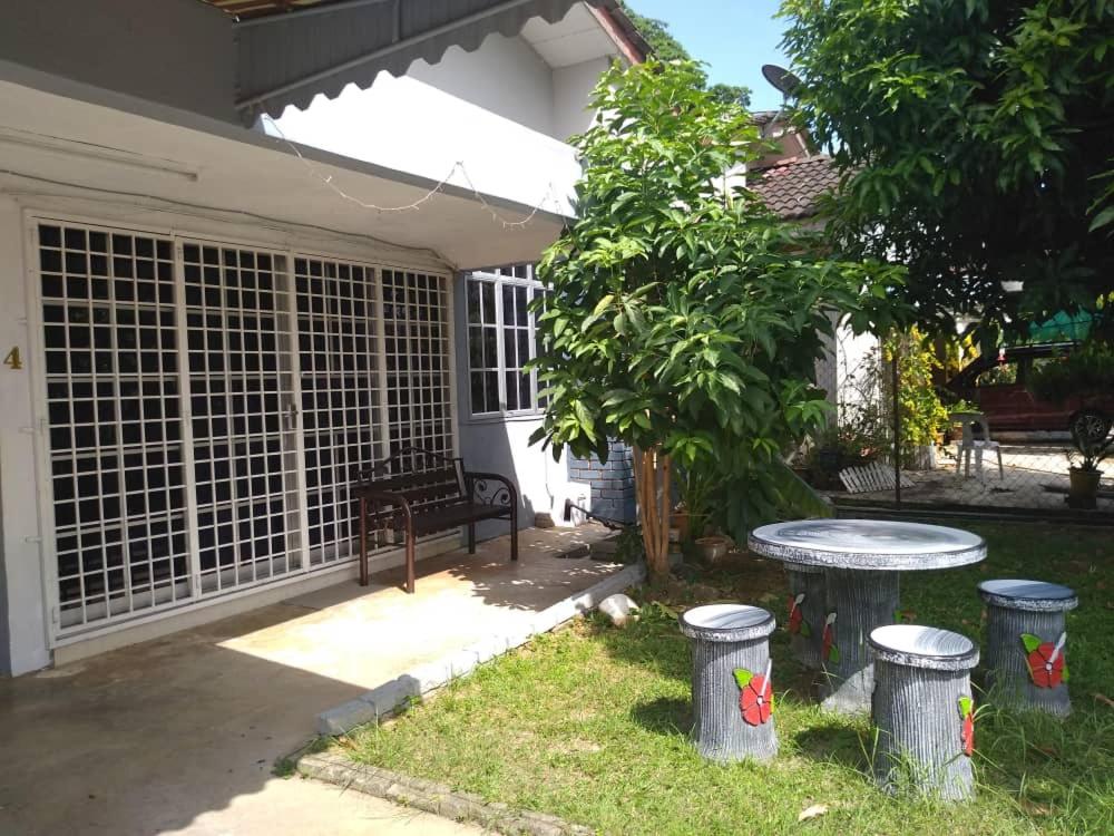 Kayangan Homestay Perlis for Mslim Only - Housity