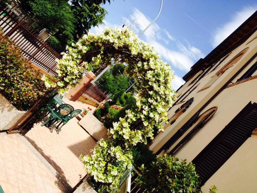 Hotel 2000 - Housity