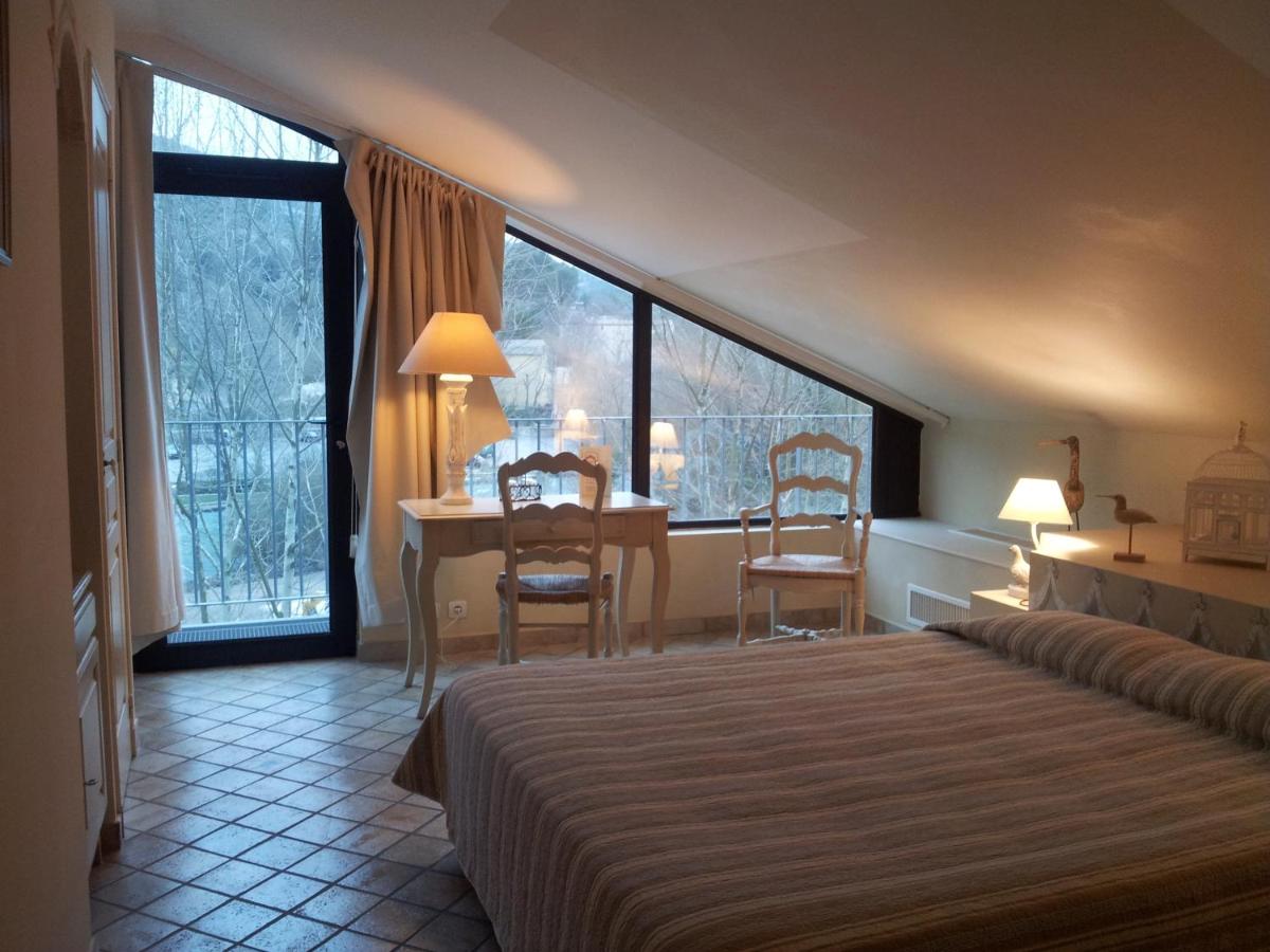 Hotel du Poète - Housity