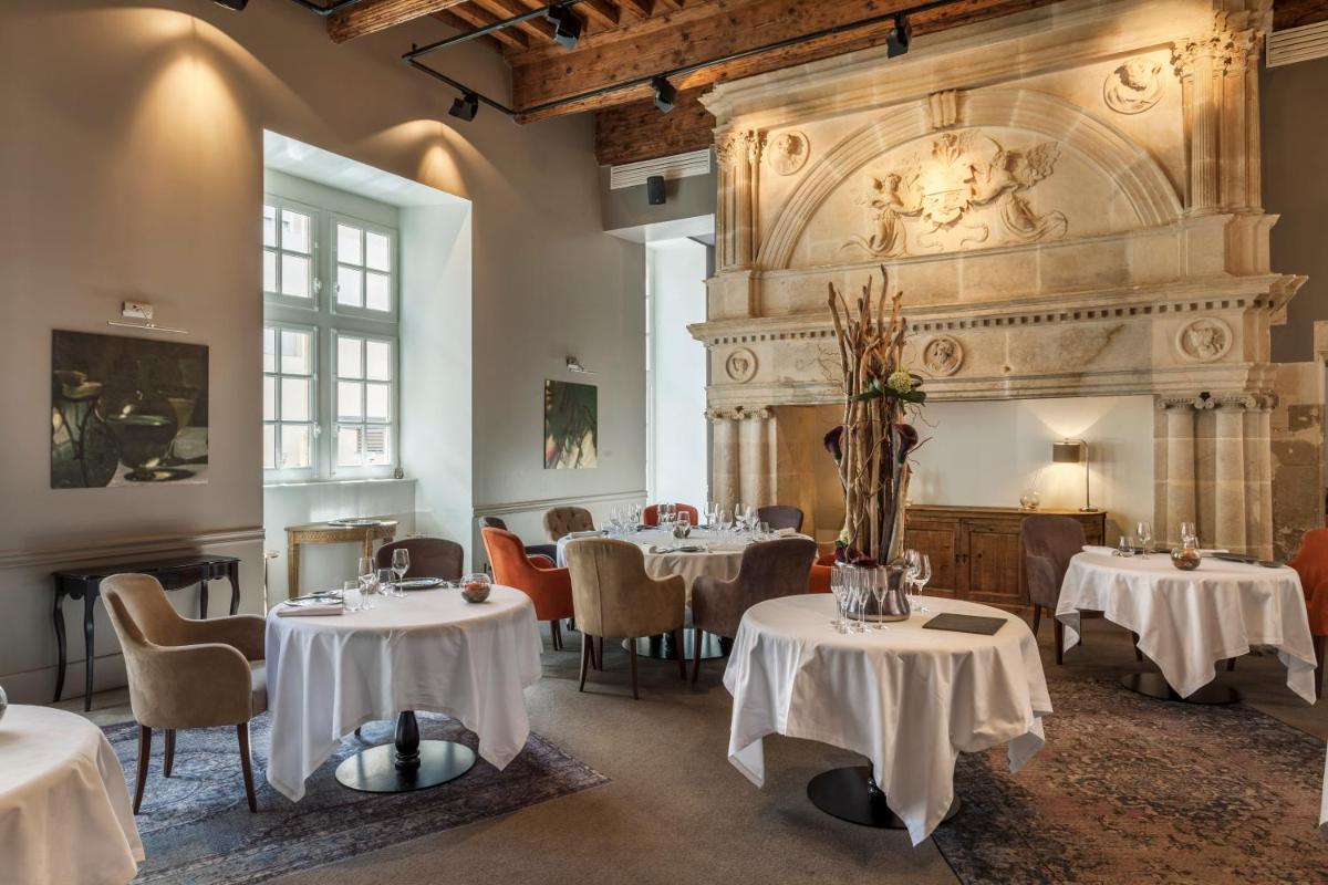 Restaurant ou autre lieu de restauration dans l'établissement La Cour des Consuls Hotel & Spa Toulouse - MGallery Collection