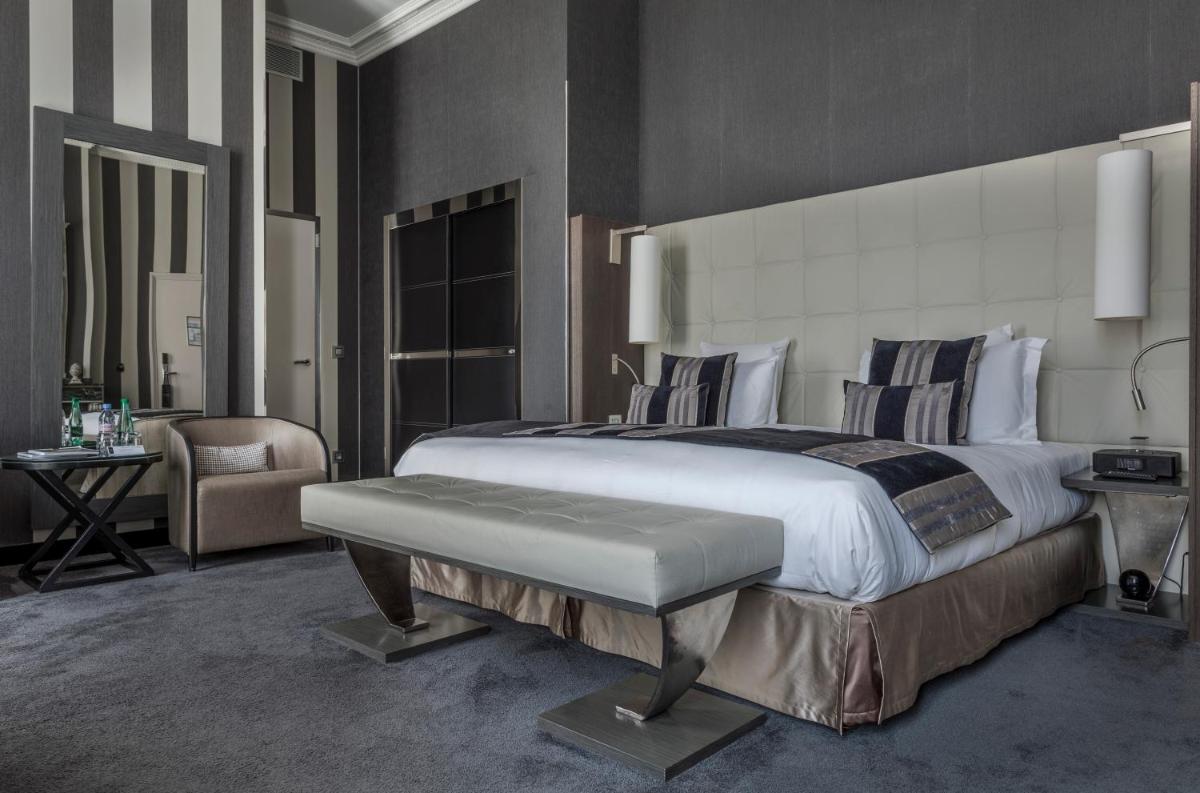 Un ou plusieurs lits dans un hébergement de l'établissement La Cour des Consuls Hotel & Spa Toulouse - MGallery Collection