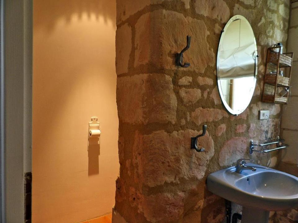 Les Caves - Housity