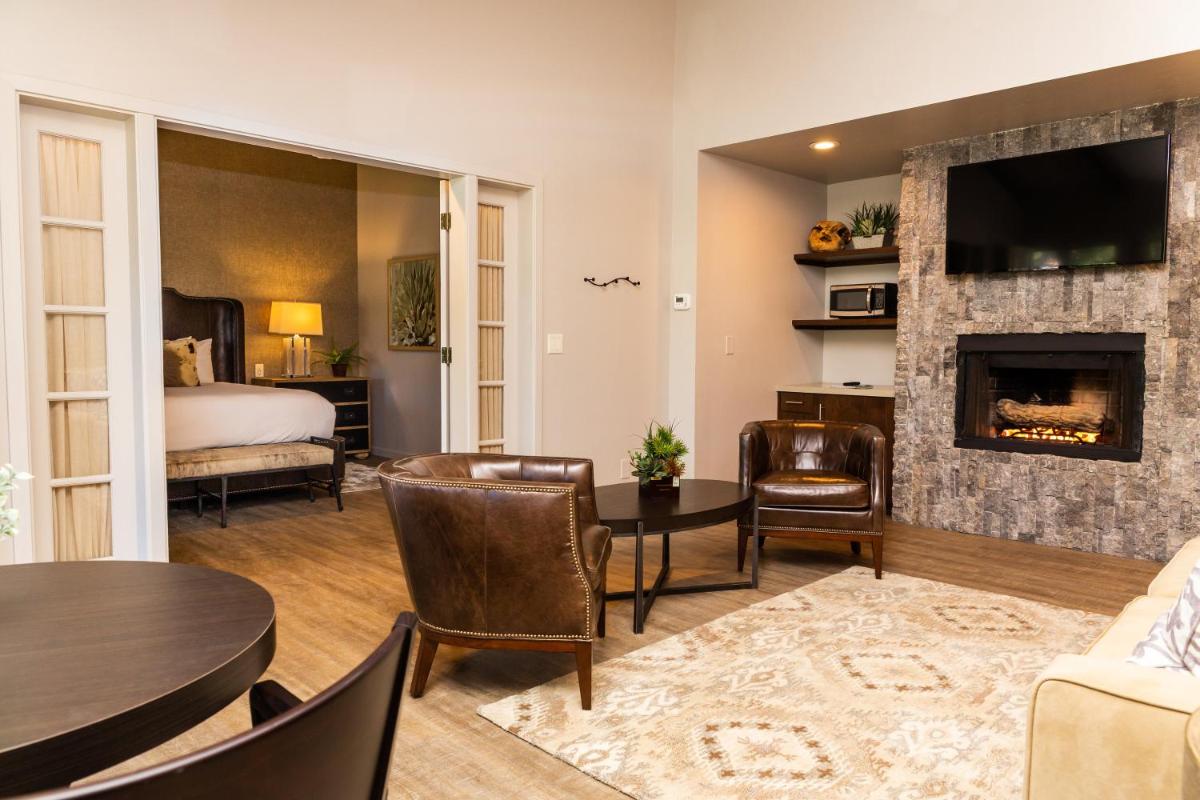 The Inn at Pasatiempo - Housity