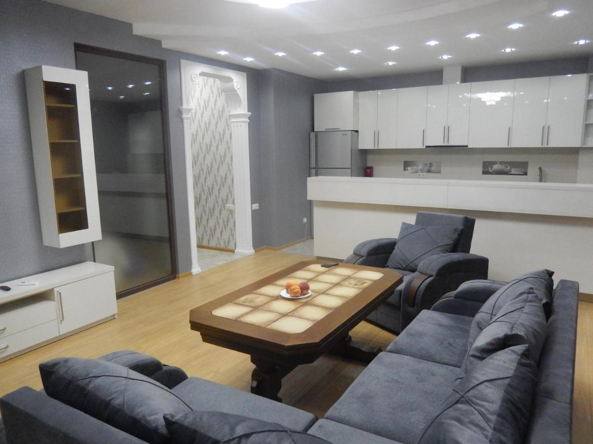 Apartment Sandro - Housity