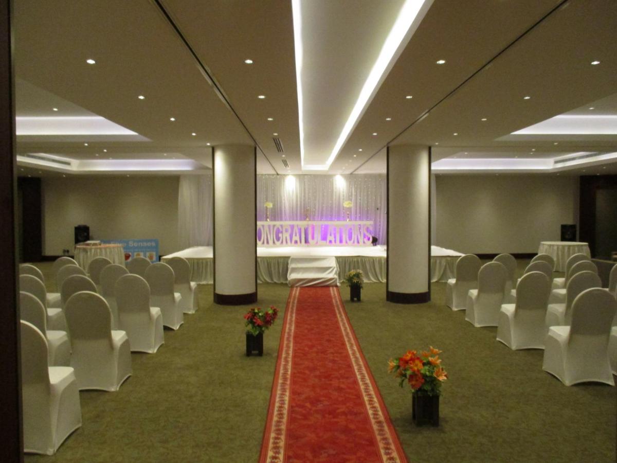 Executives Hotel - Azizia - Housity