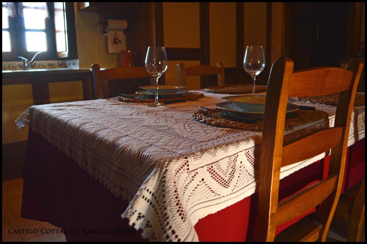 Castelo Cottages - Housity