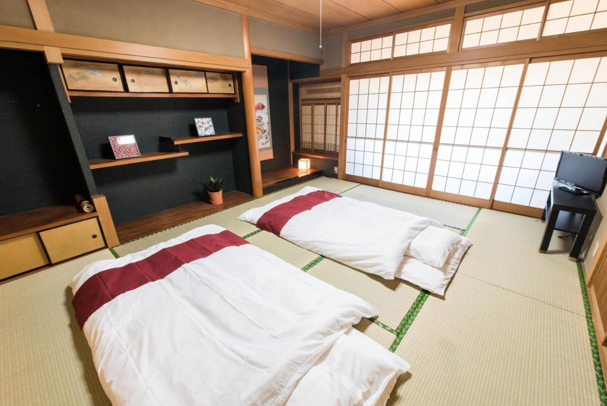 Teradaya Osaka Ryokan 150m2 寺田屋大阪旅館 your own property sweet home in Osaka - Housity