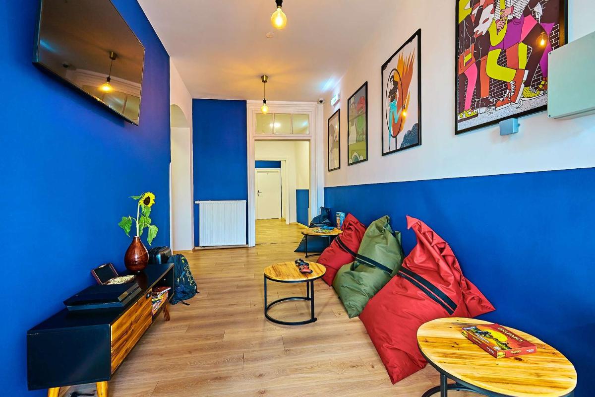 Draggo House - Housity