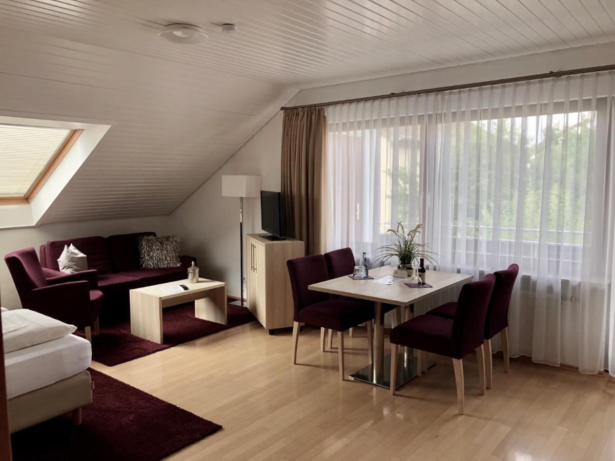 Haus Mechthild Sindelfingen-Maichingen Self Check-In - Housity