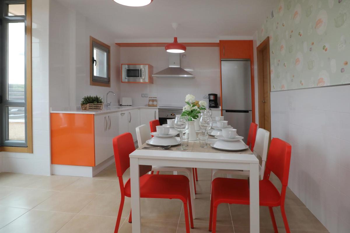 Chalet Vacacional Salnés Sur con PISCINA - Housity