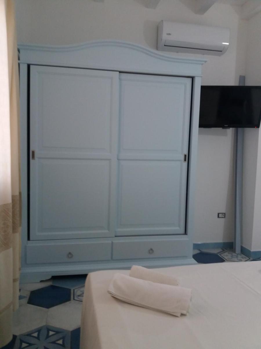 Seliche - Housity