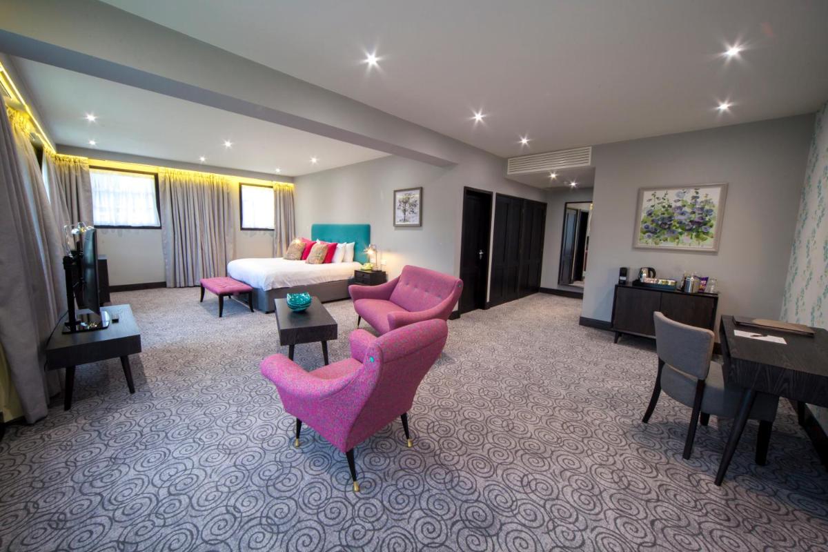 Hawkstone Park - Housity