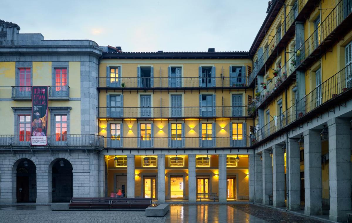 Hotel Bide Bide Tolosa - Housity