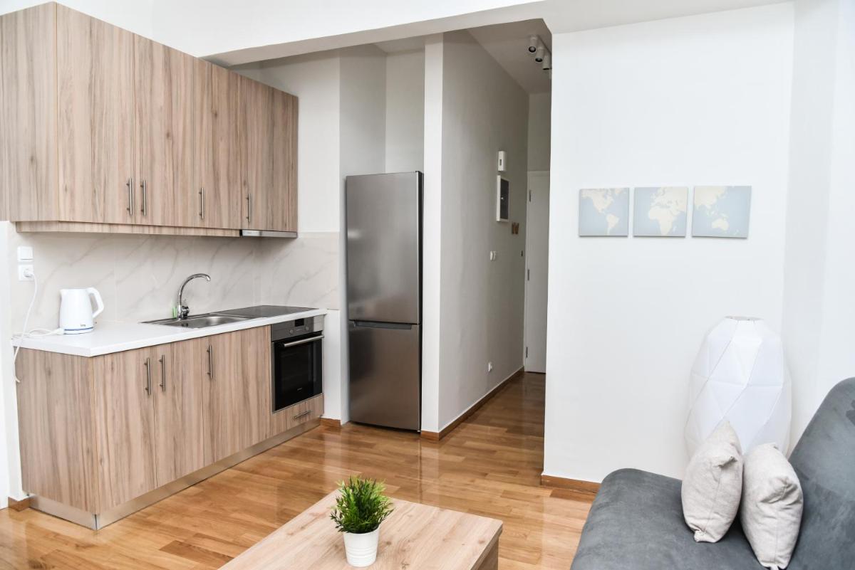 Suitetrails - Warm Apartment at Exarchia 1 bed 2 pers