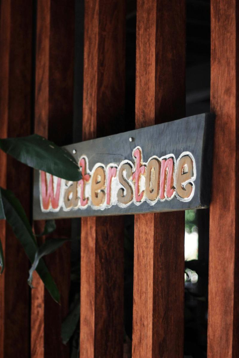Waterstone Guesthouse - Housity