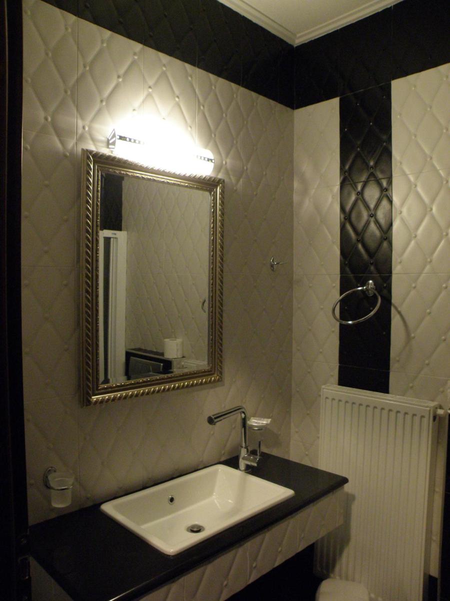 Guesthouse Iridanos - Housity