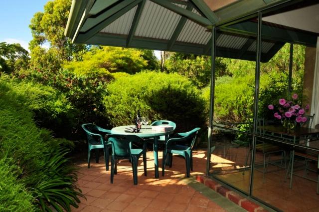 Waterfall Cottages - Housity