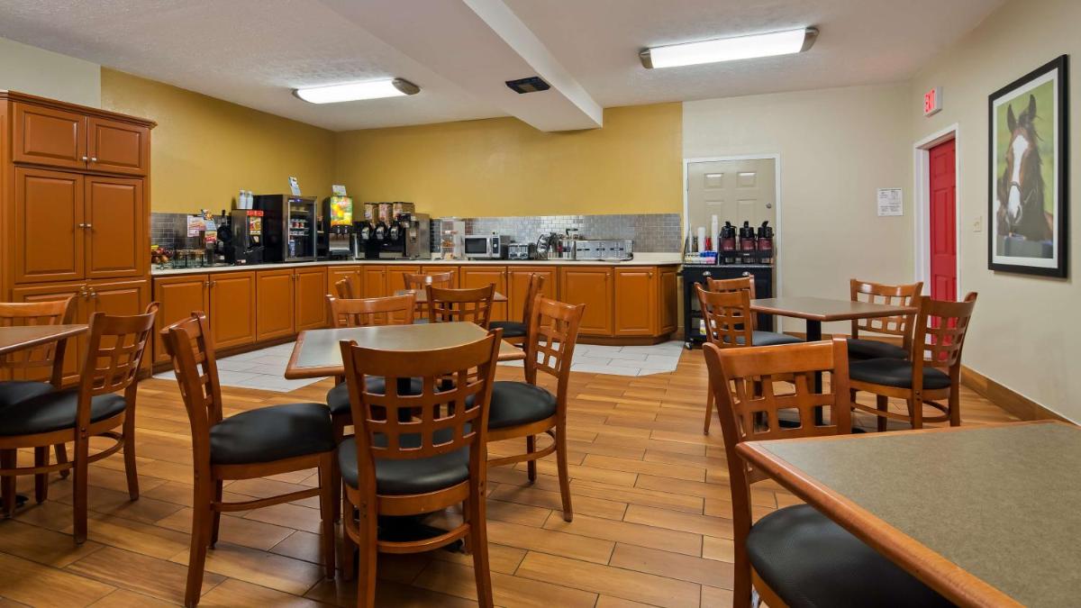 Best Western Paris Inn - Housity