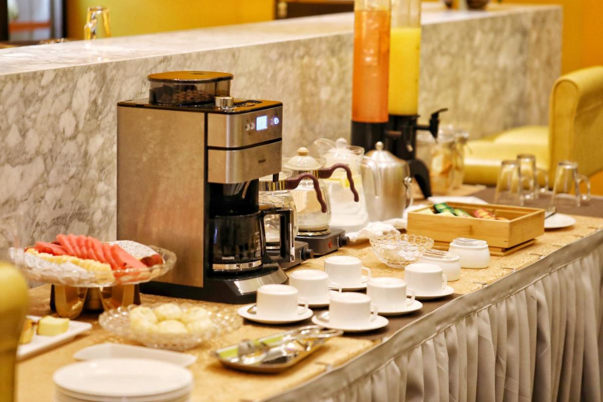 Jinjiang Metropolo Hotel Hangzhou East Railway Station - Housity