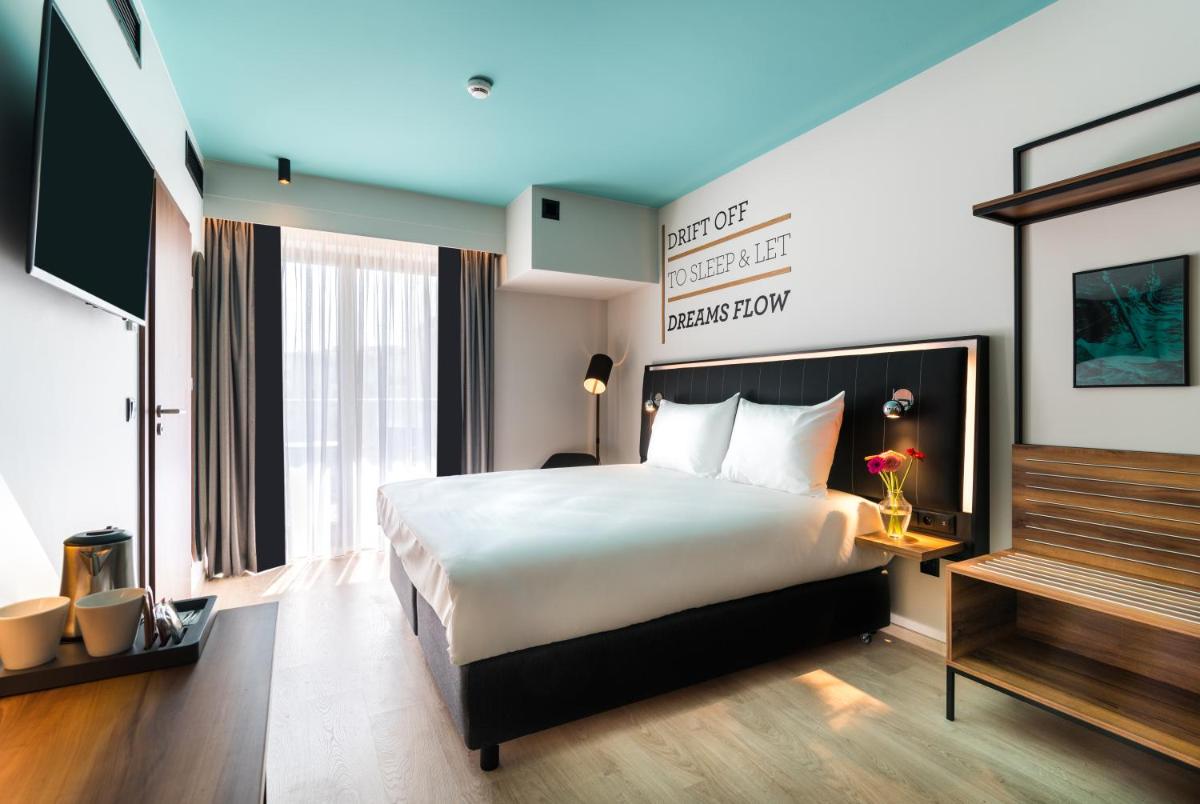 Park Inn by Radisson Poznan - Housity