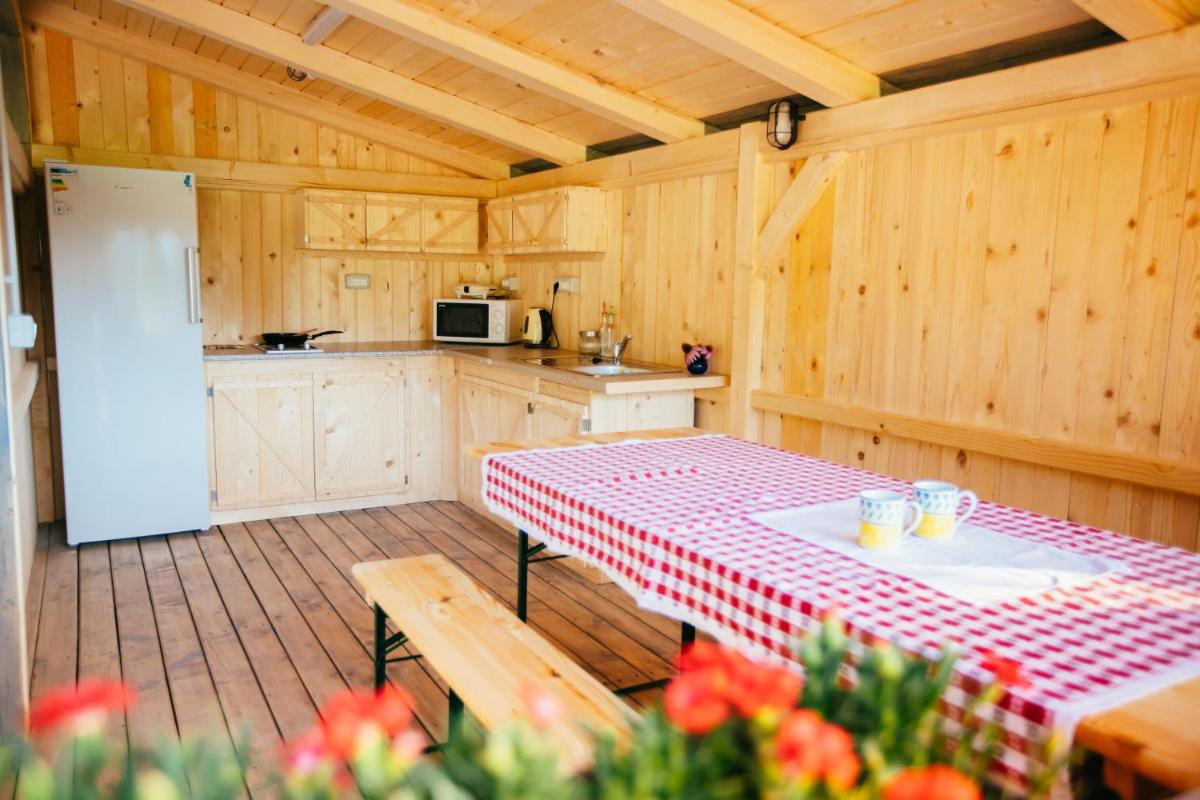 Alp Glamping Village - Housity