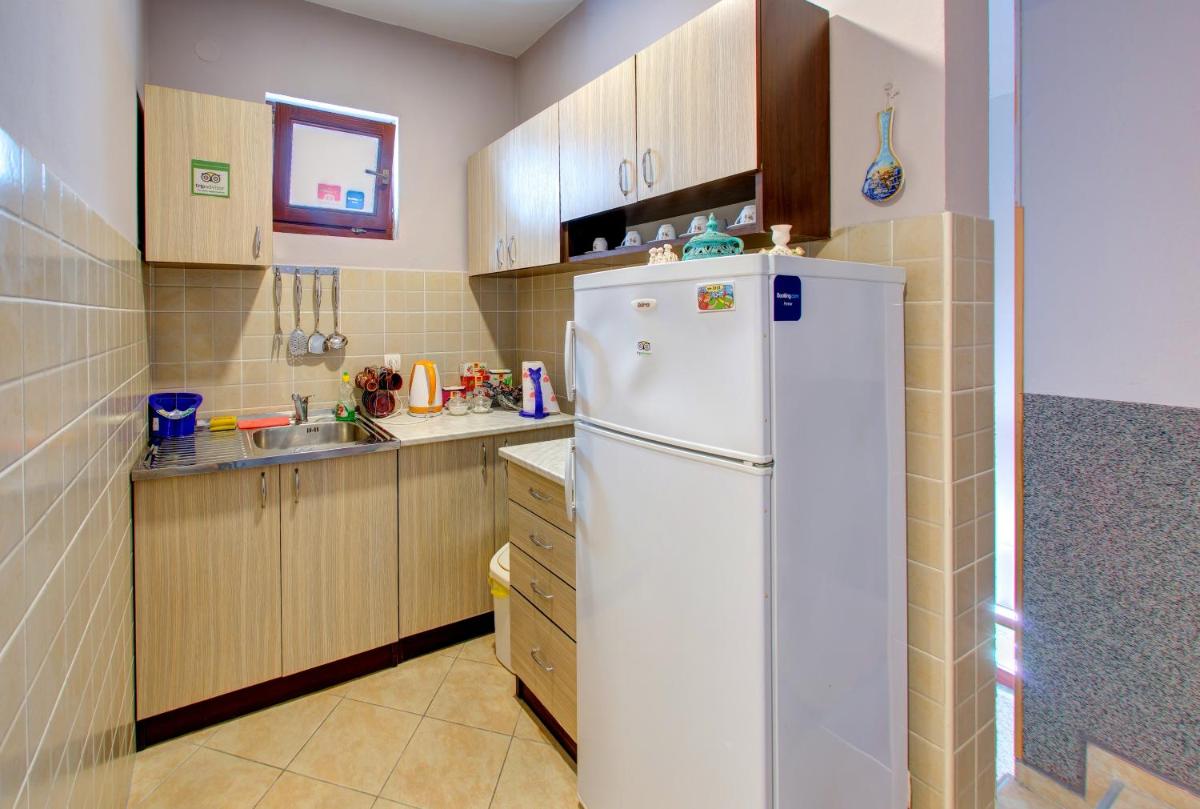 Pansion Villa Nur - Housity