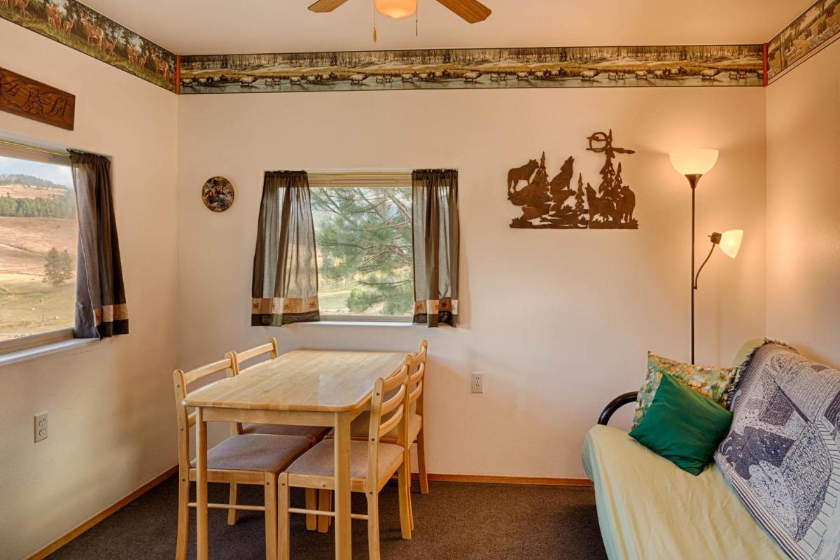 Mountaineer Cabin - Housity
