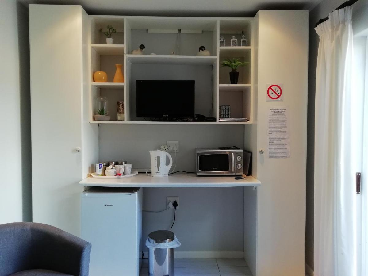 The Palm in Pinelands - Housity
