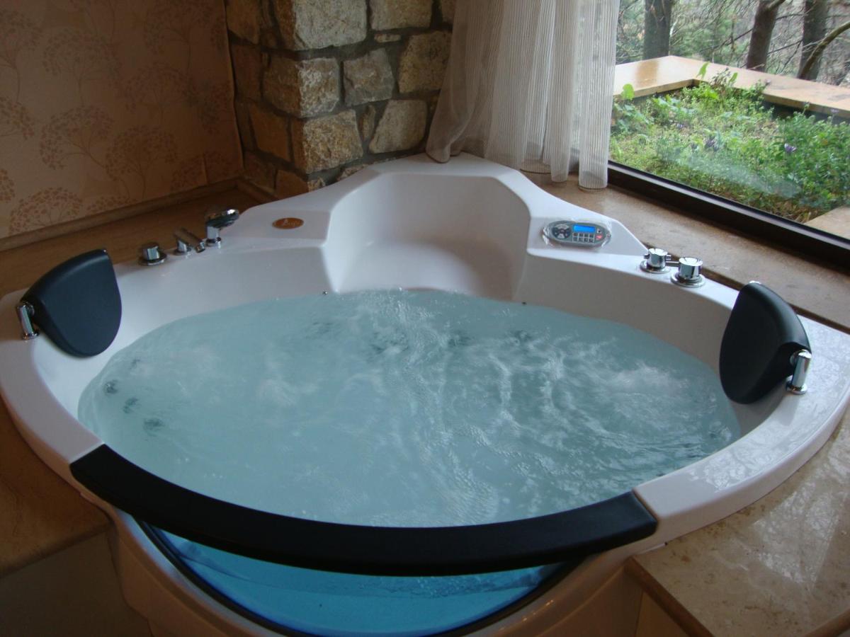 Nymfes Hotel - Housity