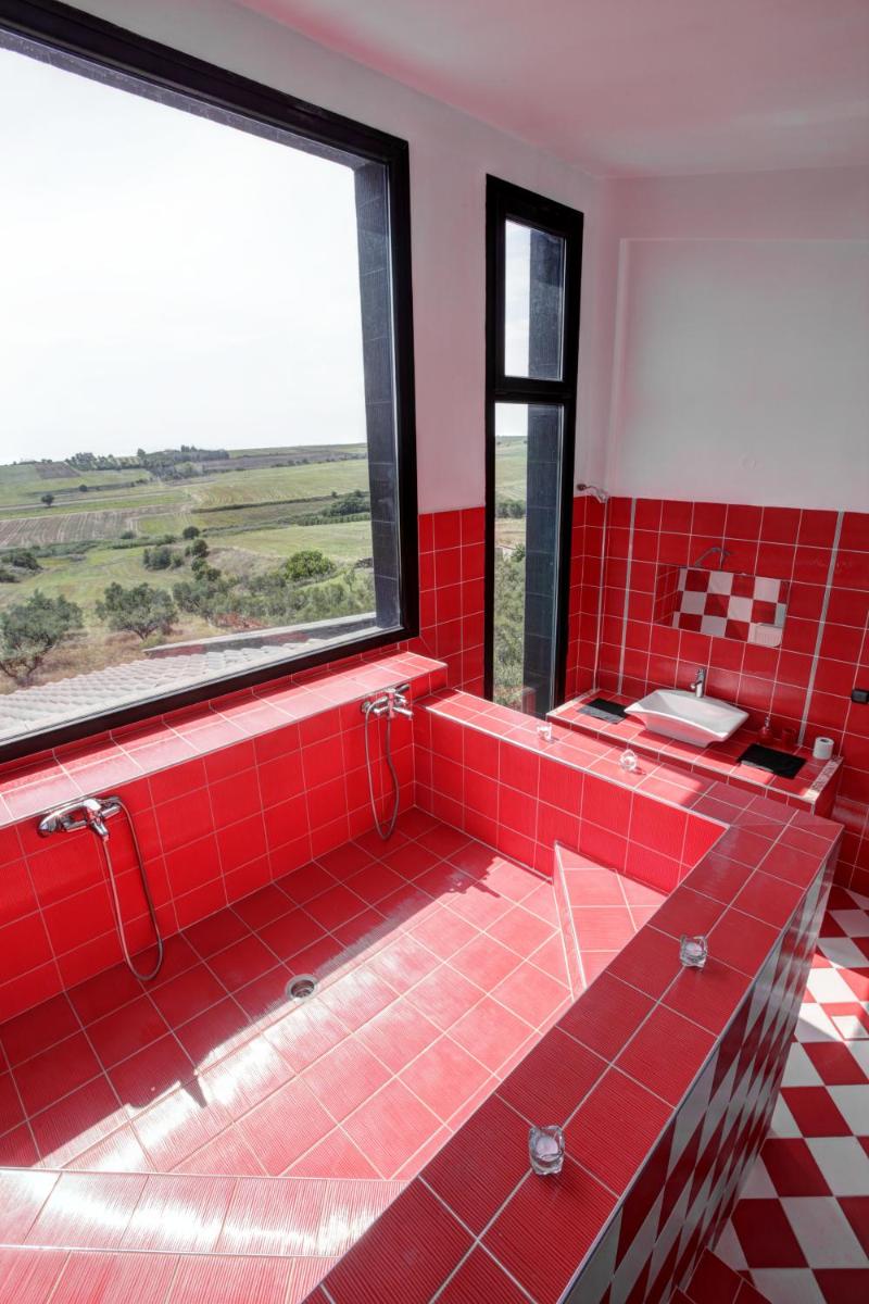 Leni qua...view house... - Housity