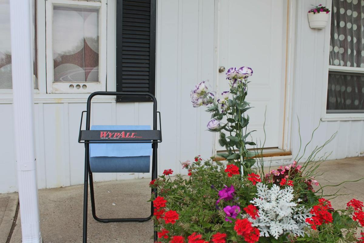 Travellers Inn - Housity