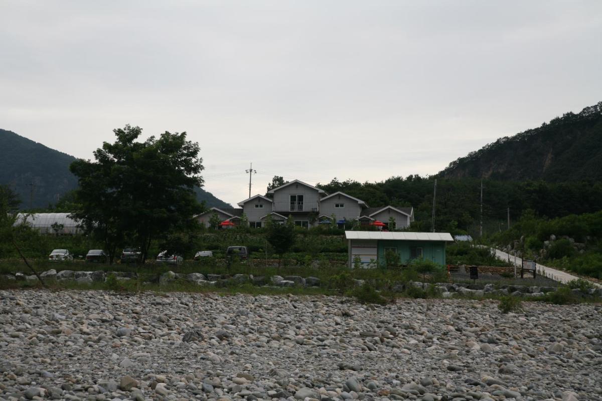 Byelgang Pension - Housity