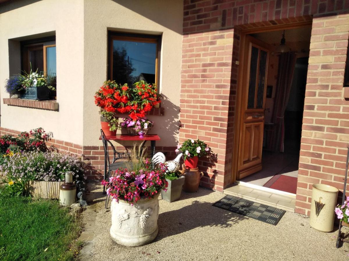 Chambre D'hotes Le Clos Fleuri - Housity