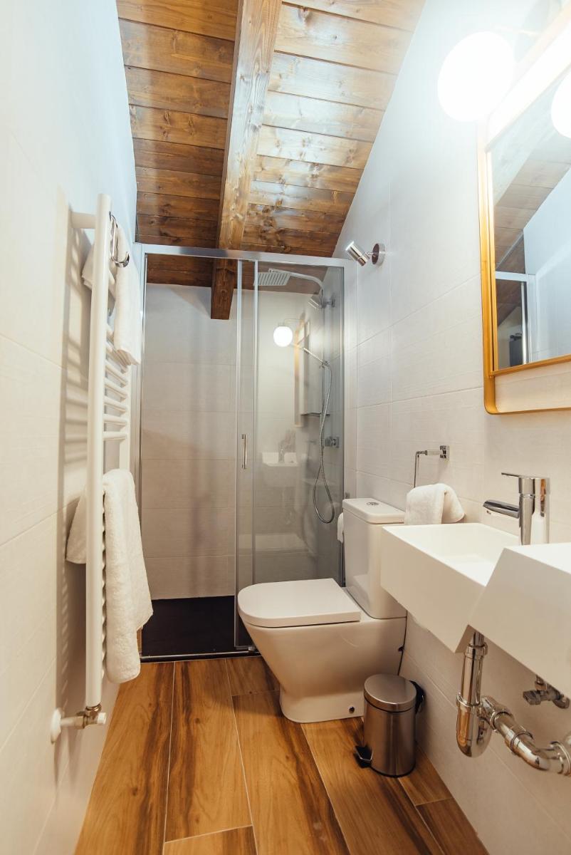 Hotel Rural Pinares de Soria - Housity