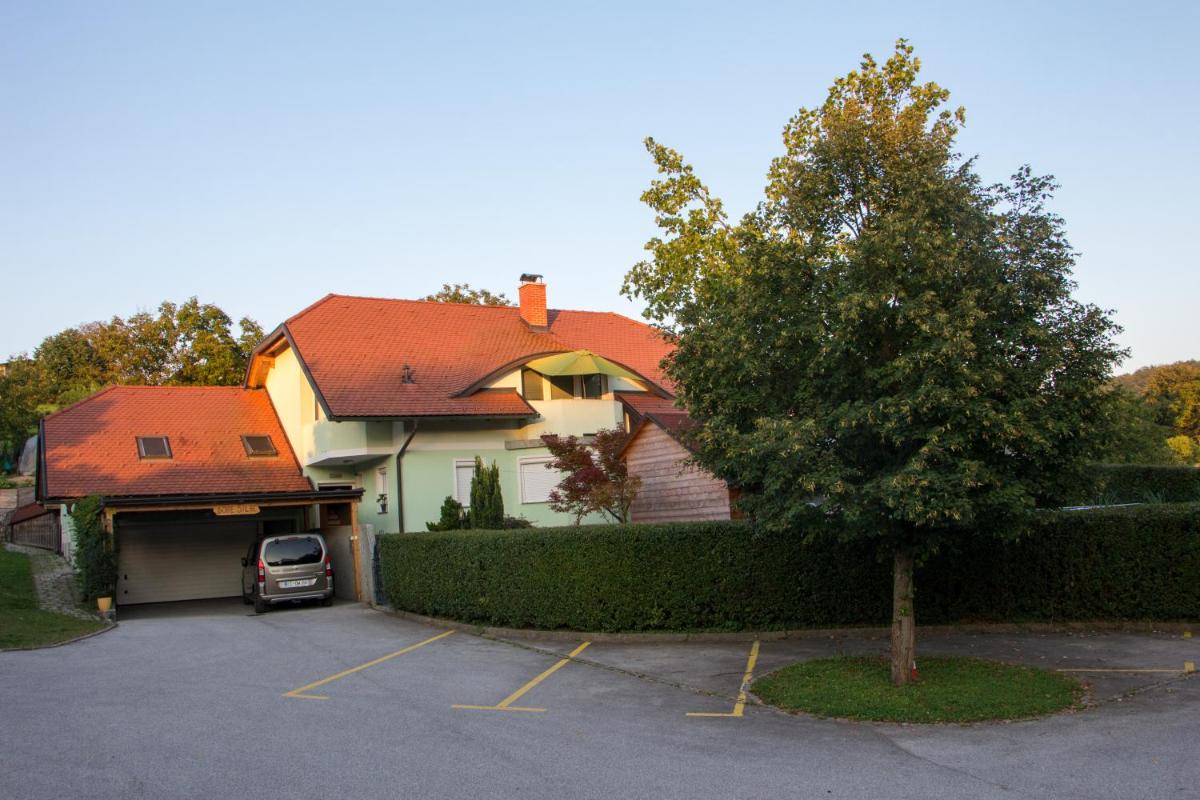 Apartment Šilec - Housity