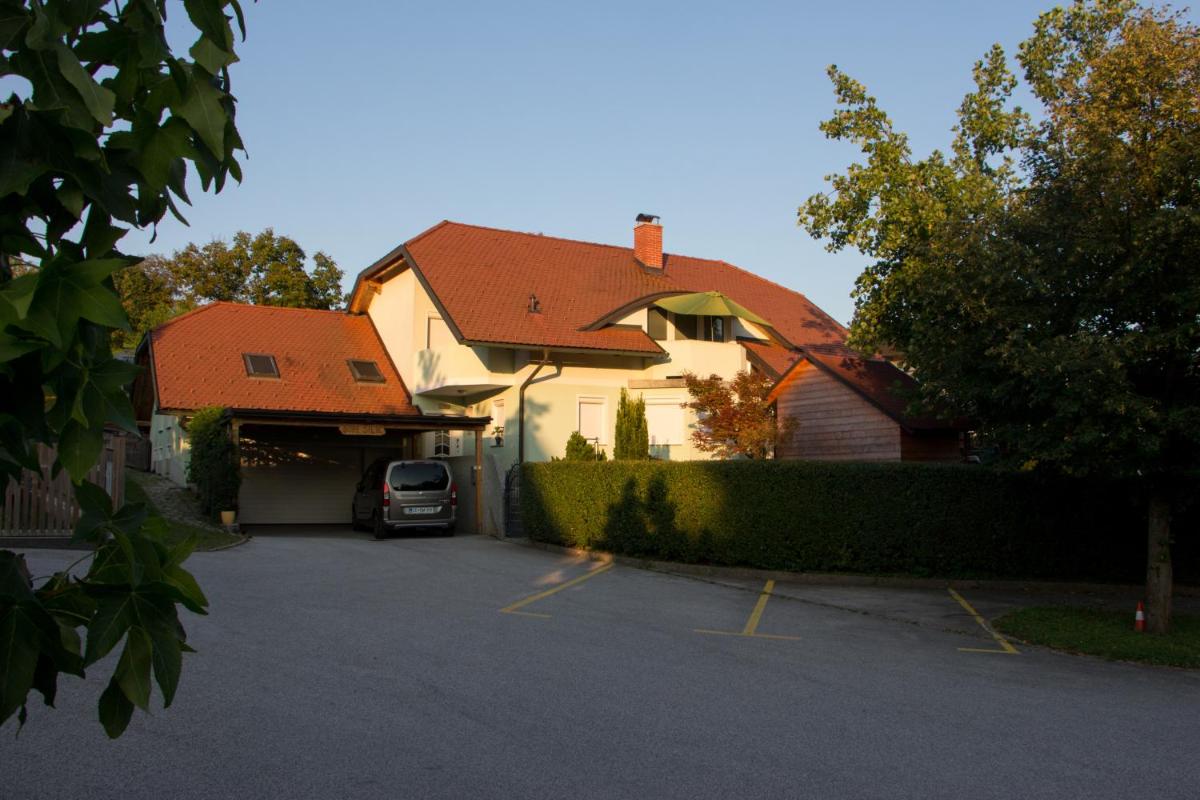 Apartment Šilec - Housity
