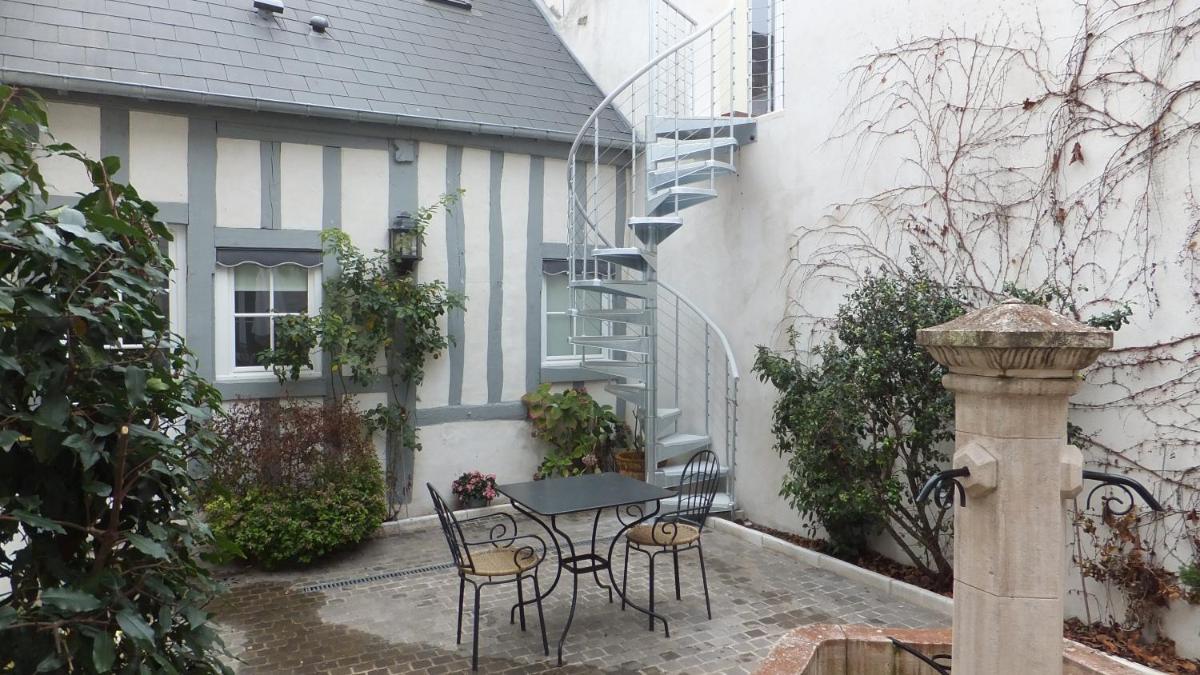 Hotel La Closeraie - Housity