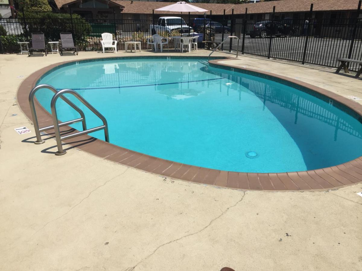 Holiday Lodge - Housity