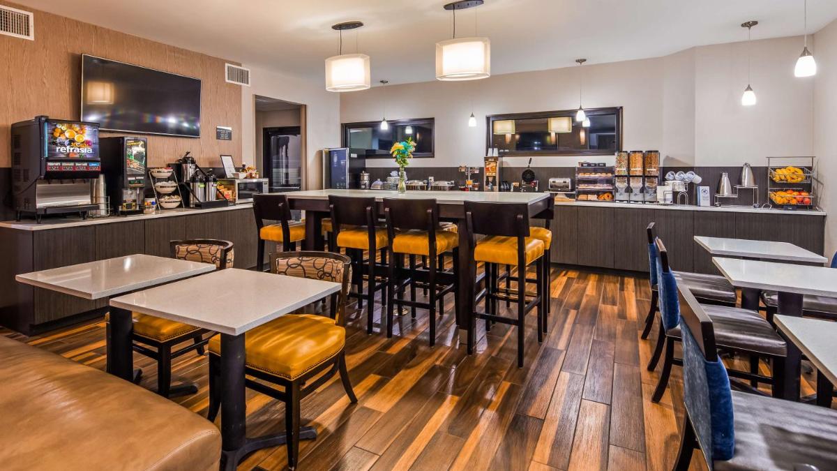 Best Western Travelers Rest/Greenville - Housity