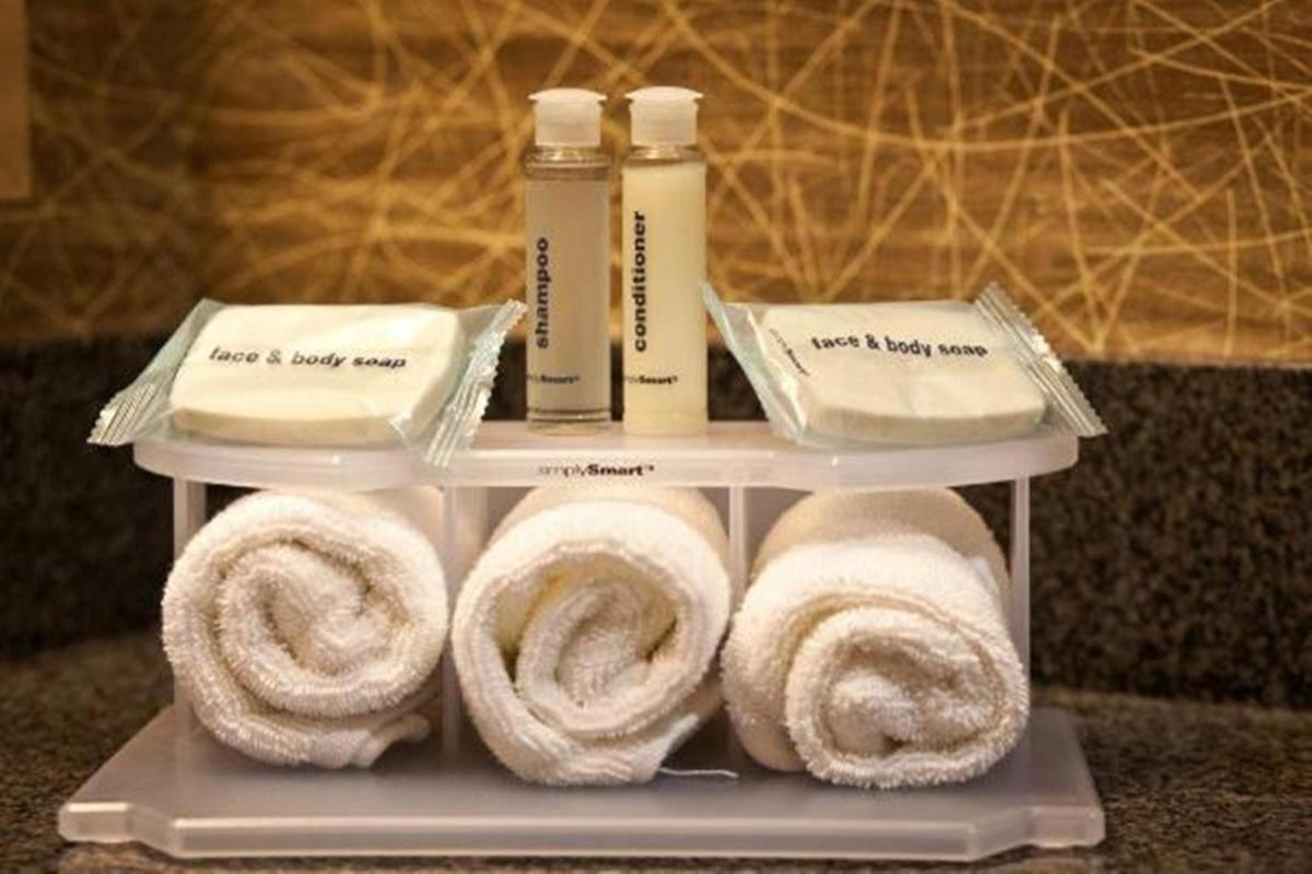 Holiday Inn Express Port Hueneme by IHG - Housity