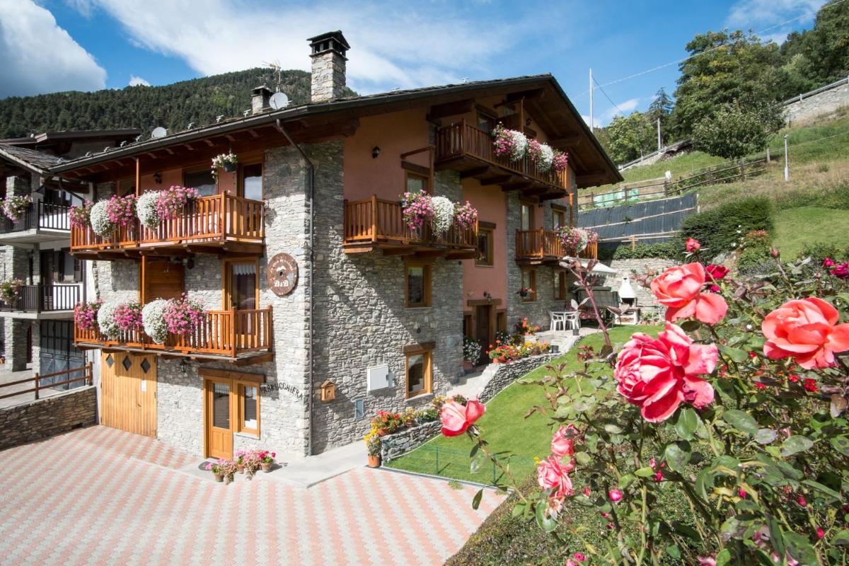 B&B Au Coin Du Village - Housity