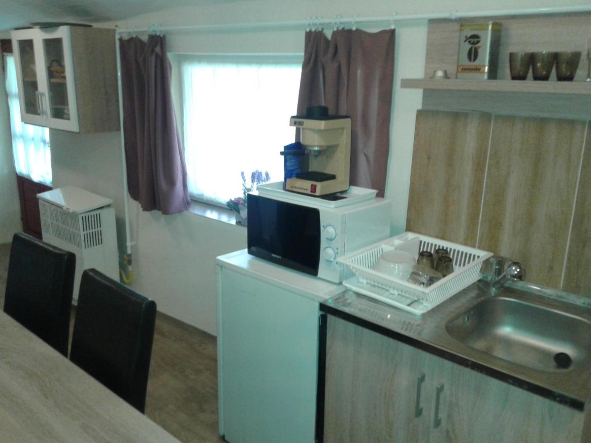 100 ÉVES NOSZTALGIA APARTMAN - Housity