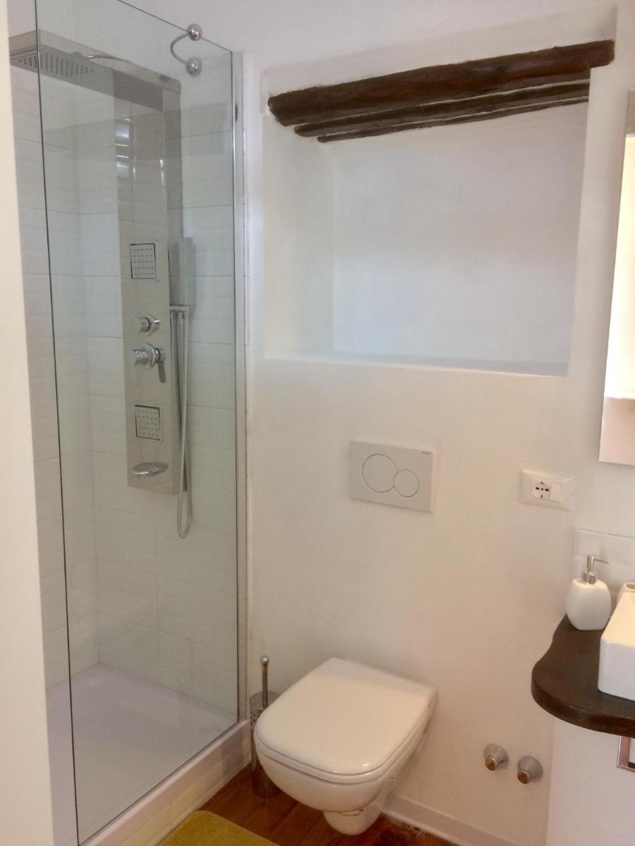 Villa Cesarina, Vallio Terme , Salo’ - Housity