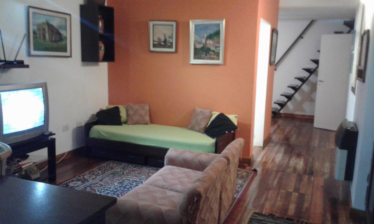 Blue House - Housity