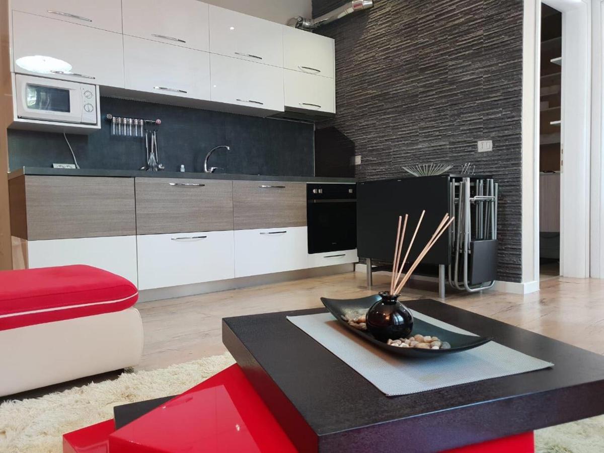 Suitetrails - Haris Apartments Tirana
