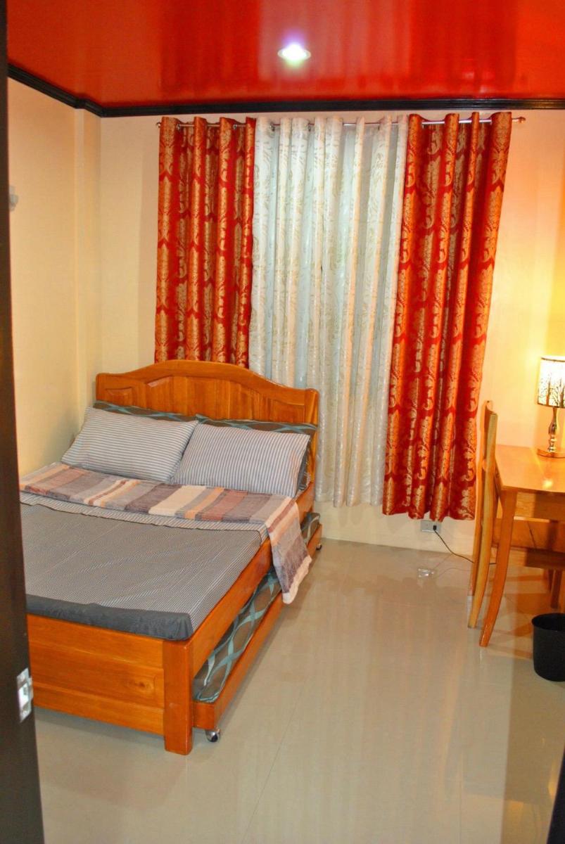 Suitetrails - Fully AC 3BR House for 8pax near Airport and SM with 100mbps Wifi