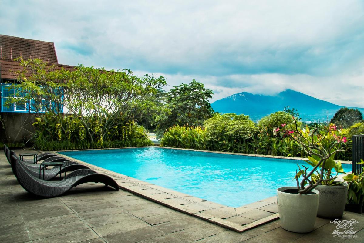 Royal Hotel Bogor - Housity